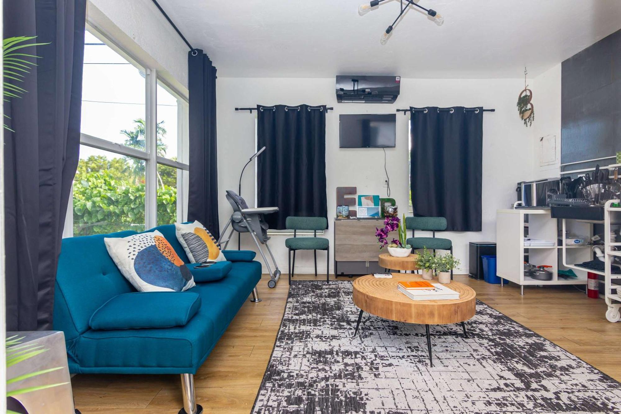 Serene Cottage Retreat, Ideal For Couples & Solo Miami Exteriör bild