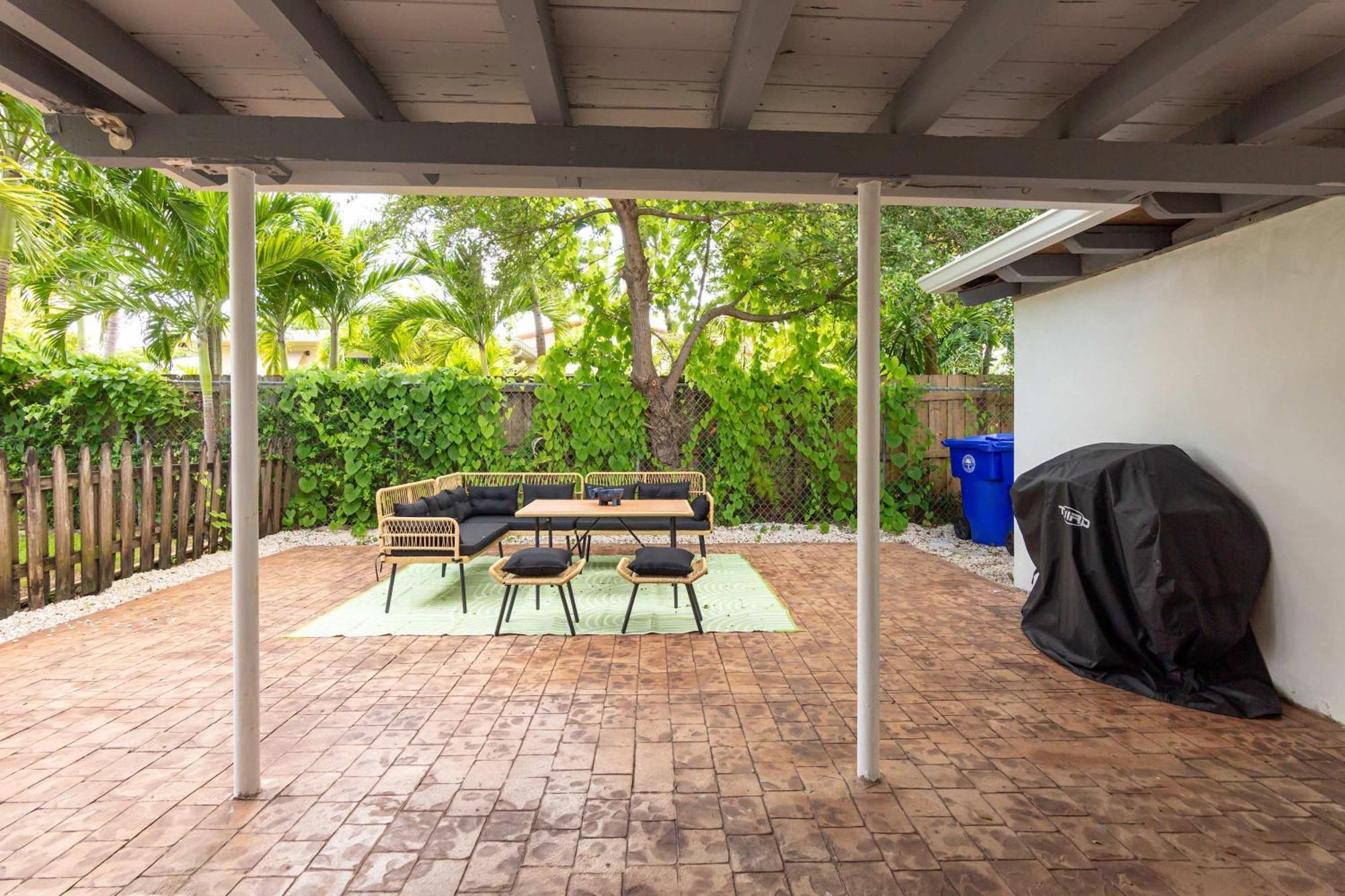 Serene Cottage Retreat, Ideal For Couples & Solo Miami Exteriör bild